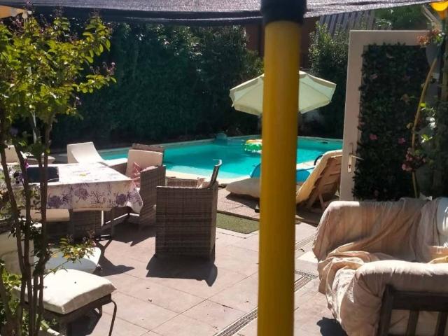 Appartamento in affitto a Martini, Piscina