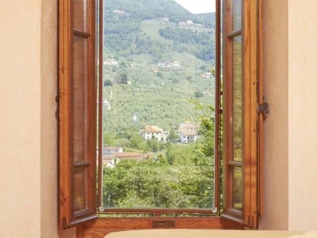 Appartamento in affitto a Candeglia, Pistoia