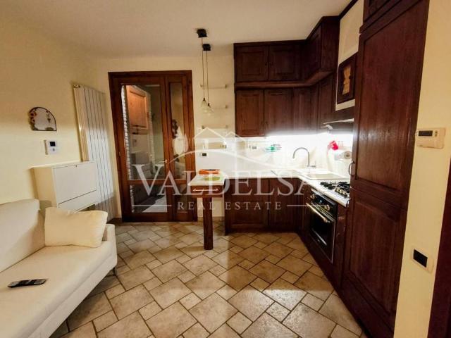 Appartamento in affitto a Lecchi, Toscana