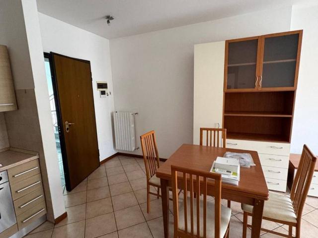 Appartamento in affitto a Bettolino, Pogliano Milanese