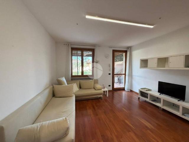 Appartamento in affitto a Polpenazze, Lombardia