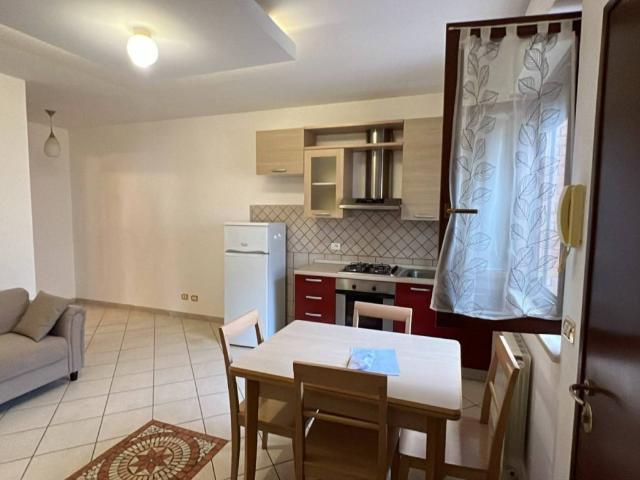 Appartamento in affitto a Pomezia, Roma Capitale