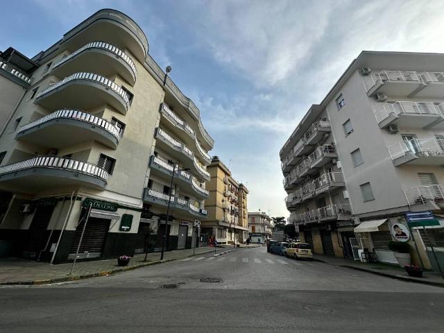 Appartamento in affitto a Pomigliano D'arco, Campania