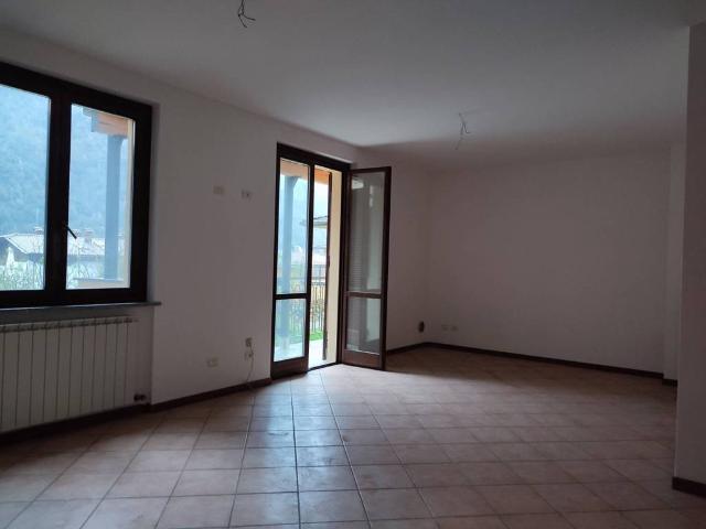 Appartamento in affitto a Ponte Nossa, Lombardia