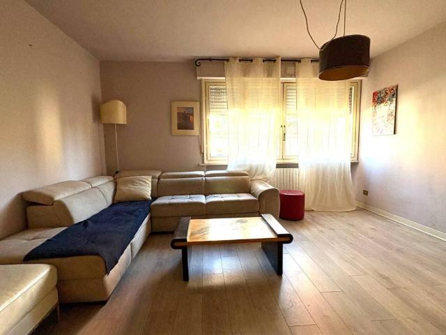 Appartamento in affitto a Pontedera, Pisa