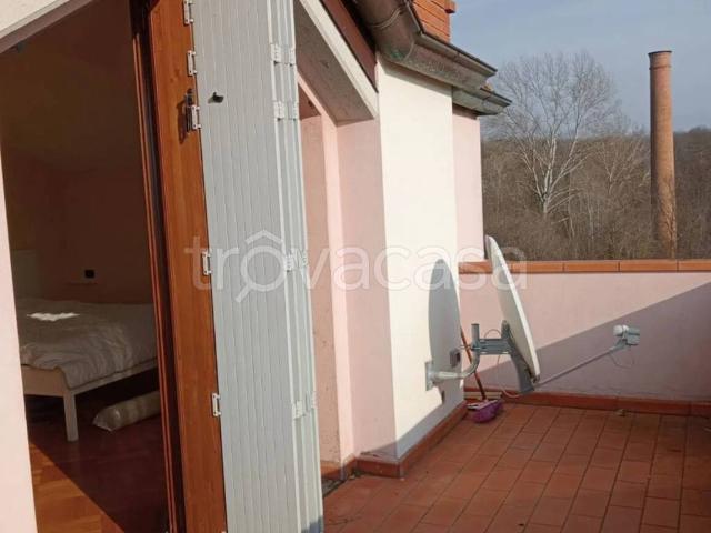 Appartamento in affitto a Porrena Alta, Poppi