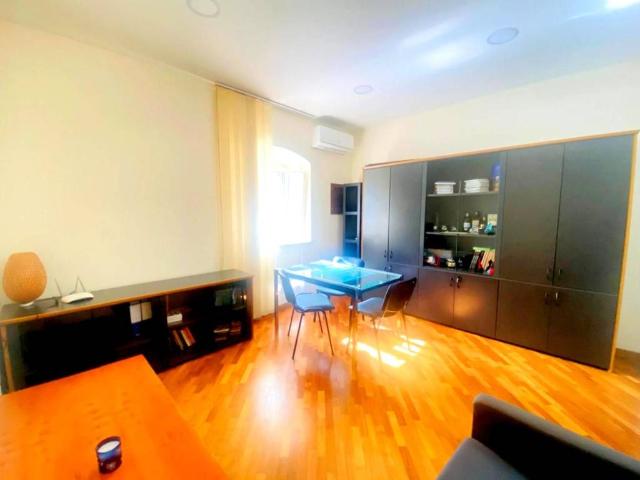 Appartamento in affitto a Portici, Campania