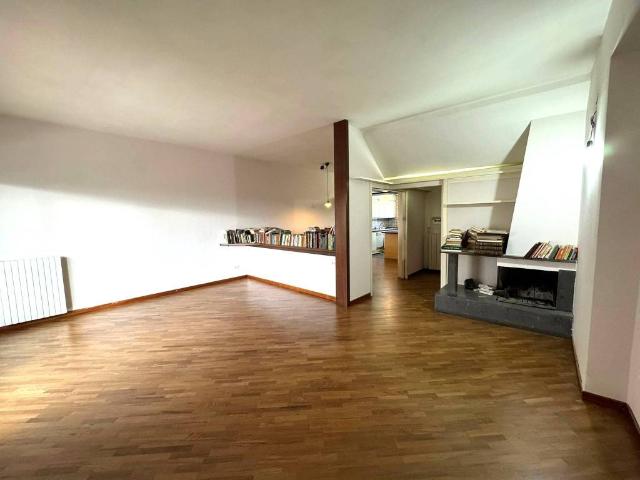 Appartamento in affitto a Portici, Campania