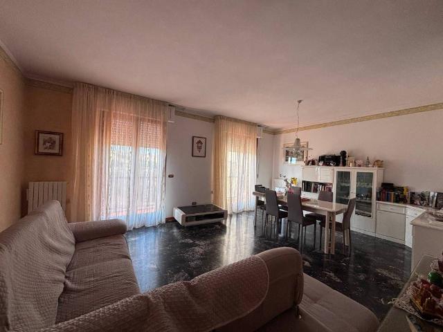 Appartamento in affitto a Marche, Fermo