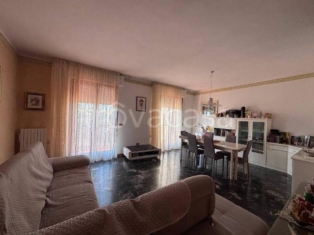 Appartamento in affitto a Marche, Fermo
