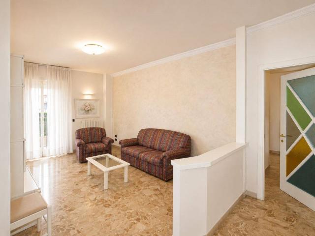 Appartamento in affitto a Marche, Fermo