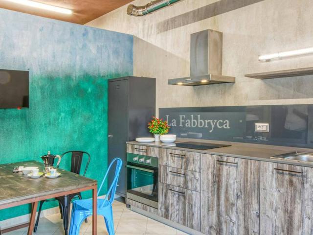 Appartamento in affitto a Faleriense, Marche