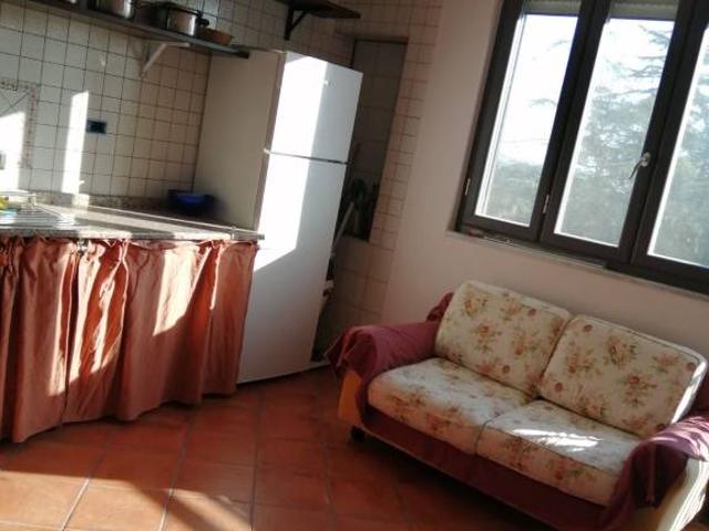 Appartamento in affitto a Pozzuoli, Campania
