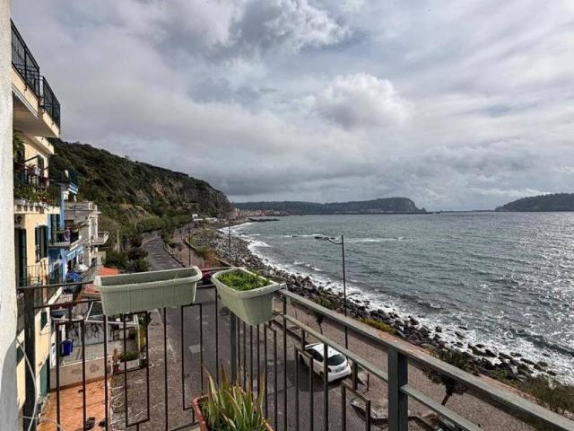 Appartamento in affitto a Antiniana, Pozzuoli