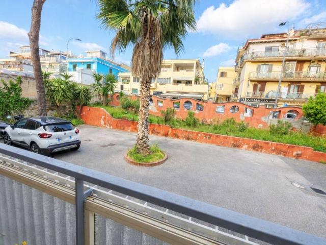 Appartamento in affitto a Arco Felice, Pozzuoli
