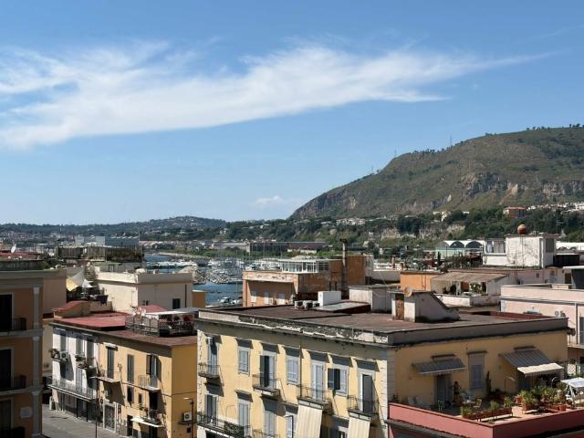 Appartamento in affitto a Rione Ortodonico, Pozzuoli