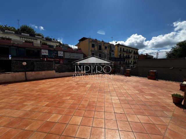 Appartamento in affitto a Pisciarelli, Pozzuoli
