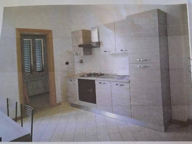 Appartamento in affitto a Prato, Toscana