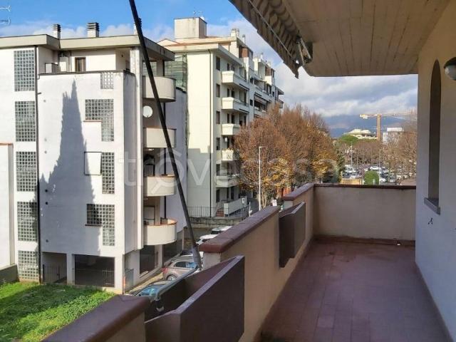 Appartamento in affitto a il Cantiere, Prato