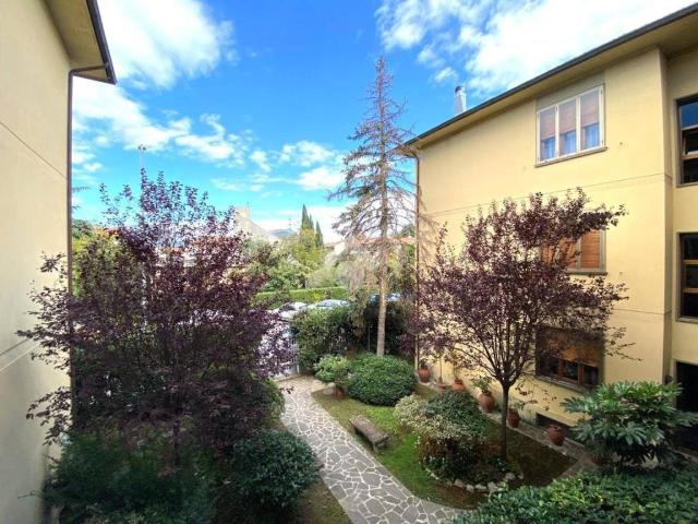 Appartamento in affitto a Filettole, Prato