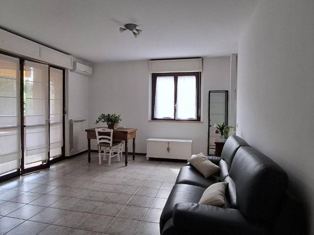 Appartamento in affitto a Mezzana, Prato