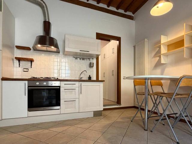 Appartamento in affitto a Prato, Toscana