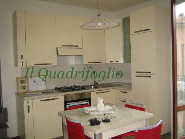 Appartamento in affitto a Centro Direzionale, Prato