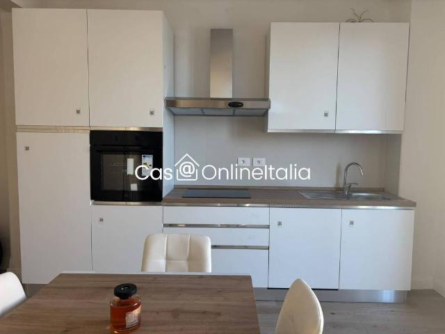 Appartamento in affitto a Centro Direzionale, Prato