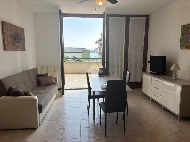 Appartamento in affitto a Predore, Lombardia