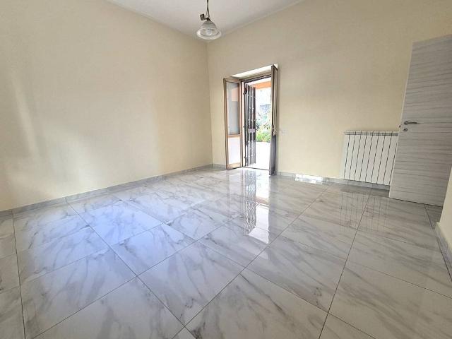 Appartamento in affitto a Qualiano, Campania