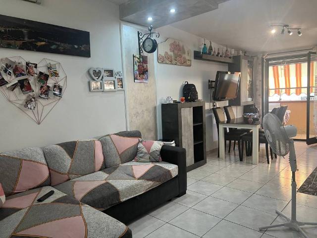 Appartamento in affitto a Qualiano, Campania