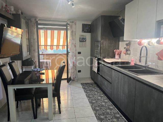 Appartamento in affitto a Qualiano, Campania