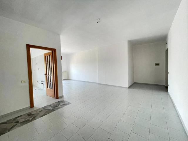 Appartamento in affitto a Quarto, Campania