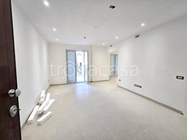 Appartamento in affitto a Le Case, Quarto