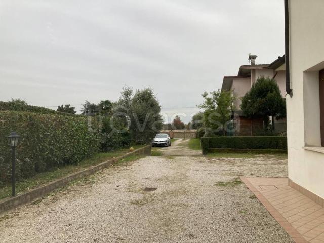 Appartamento in affitto a Quinto Vicentino, Veneto