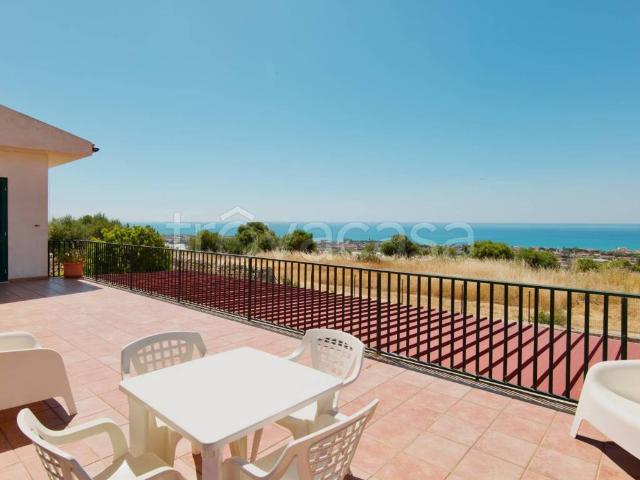 Appartamento in affitto a Puglia, Bari