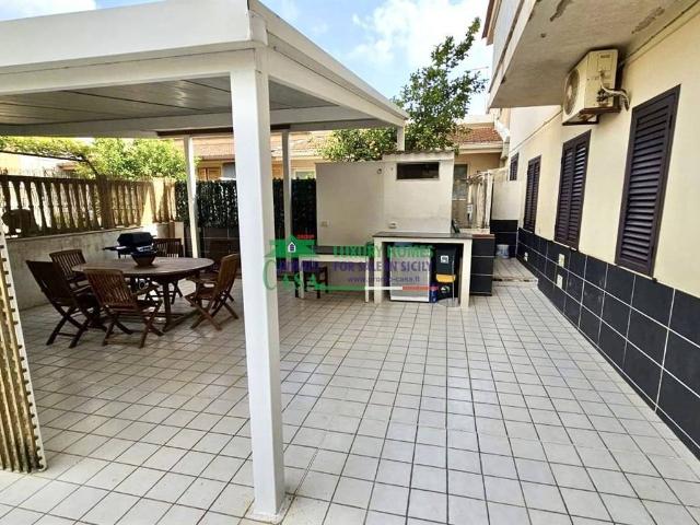 Appartamento in affitto a Marina di Ragusa, Ragusa