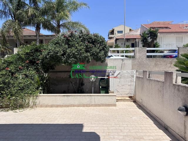 Appartamento in affitto a Molfetta, Bari