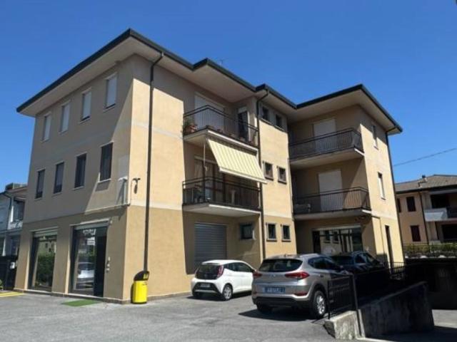 Appartamento in affitto a Ranica, Lombardia