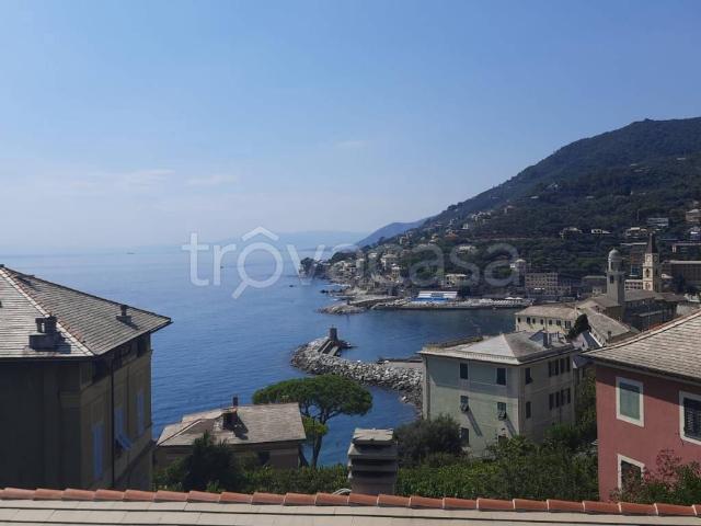 Appartamento in affitto a Mulinetti, Recco