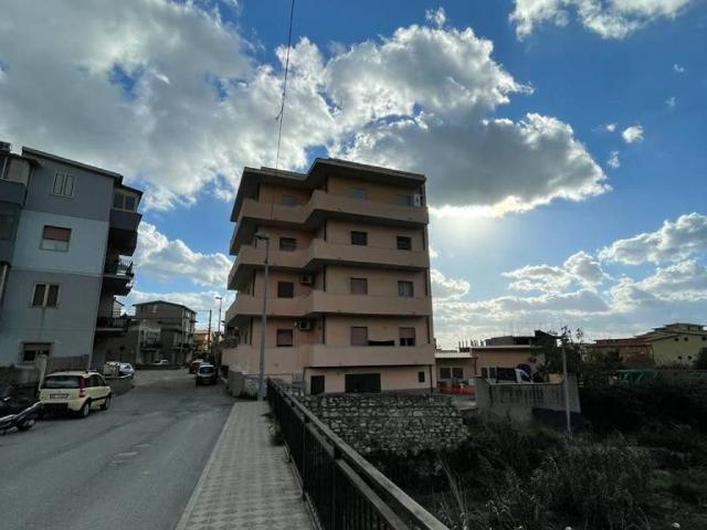 Appartamento in affitto a San Giovanni, Calabria