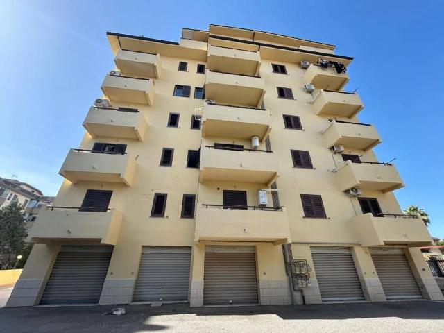 Appartamento in affitto a Calabria, Reggio Calabria