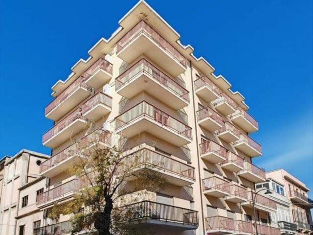 Appartamento in affitto a Calabria, Reggio Calabria