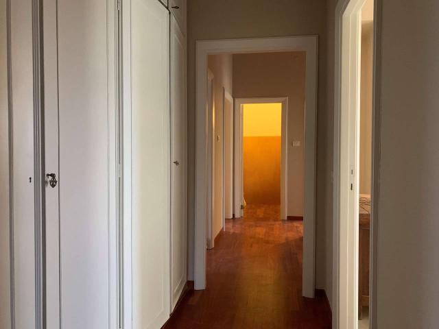 Appartamento in affitto a San Francesco-Giardini Pubblici, Re