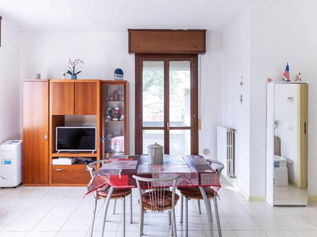 Appartamento in affitto a Re, Reggio Emilia