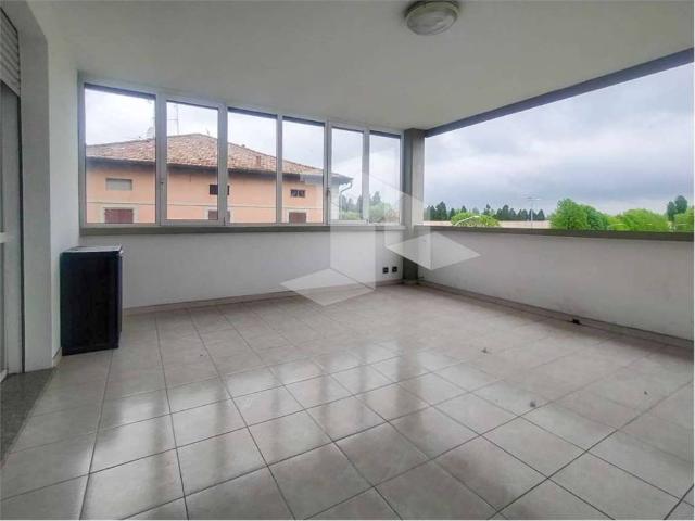 Appartamento in affitto a Re, Reggio Emilia