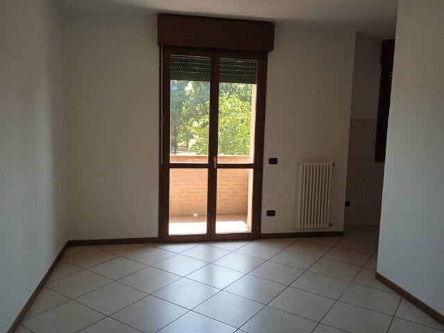 Appartamento in affitto a Re, Reggio Emilia