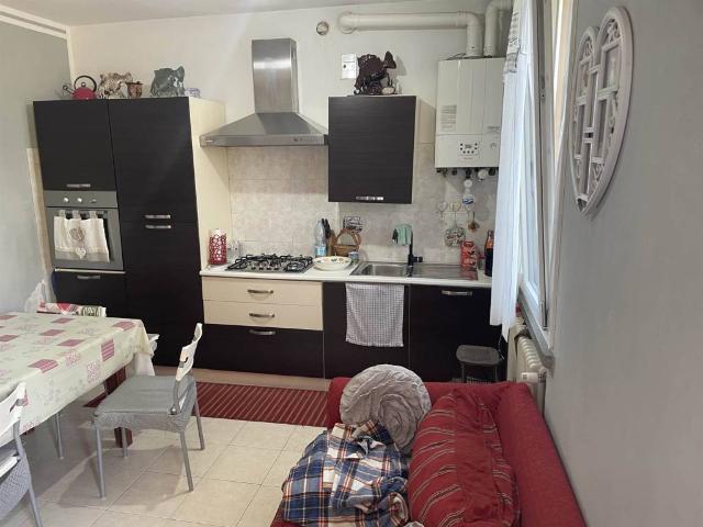 Appartamento in affitto a Masone, Re