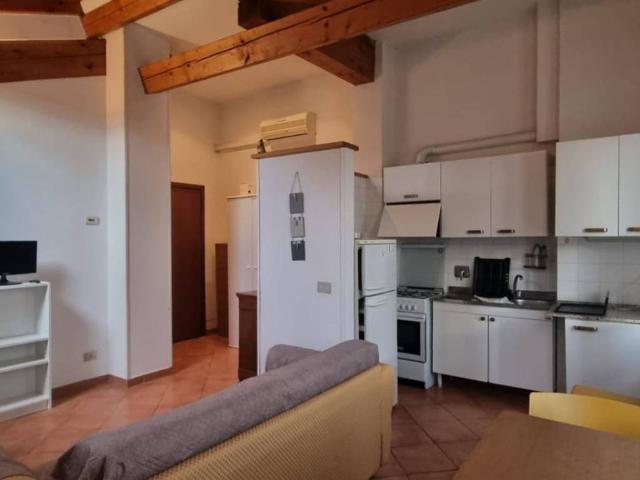 Appartamento in affitto a San Francesco-Giardini Pubblici, Re