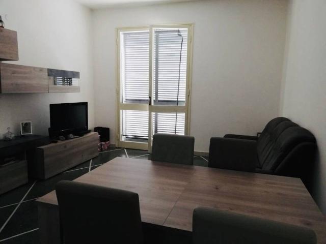 Appartamento in affitto a Duomo, Re